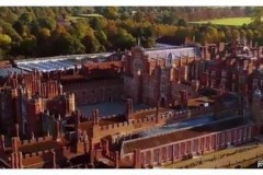 英国皇室加冕仪式用的钱是哪里的？