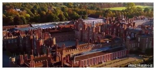 英国皇室加冕仪式用的钱是哪里的